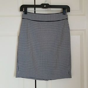NWT Banana Republic Houndstooth skirt